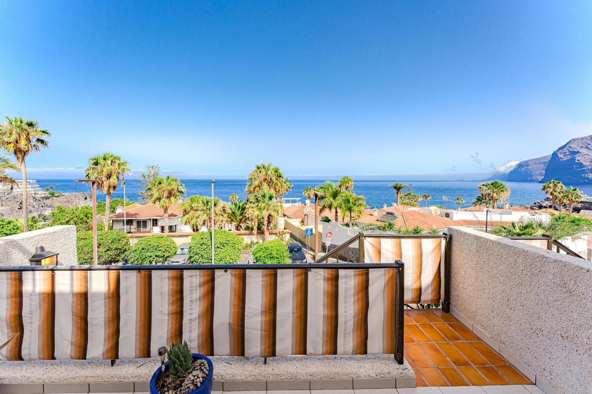 Sea View Apartment Deja Blue - Los Gigantes 푸에르토 데 산티아고 외부 사진